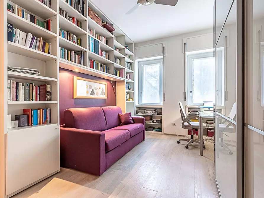 Immagine 25 di Appartamento in vendita  in corso Salvemini 8 a Torino