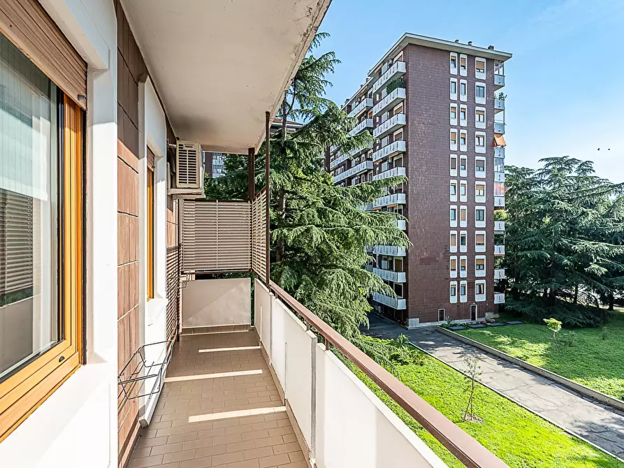 Immagine 27 di Appartamento in vendita  in corso Salvemini 8 a Torino