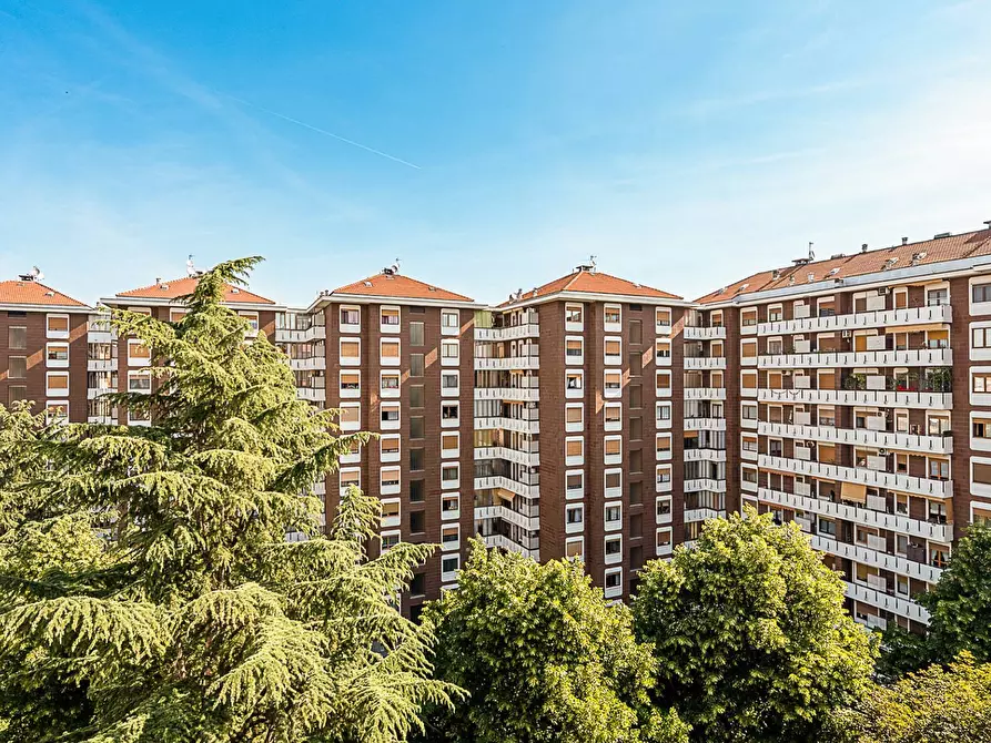 Immagine 34 di Appartamento in vendita  in corso Salvemini 8 a Torino