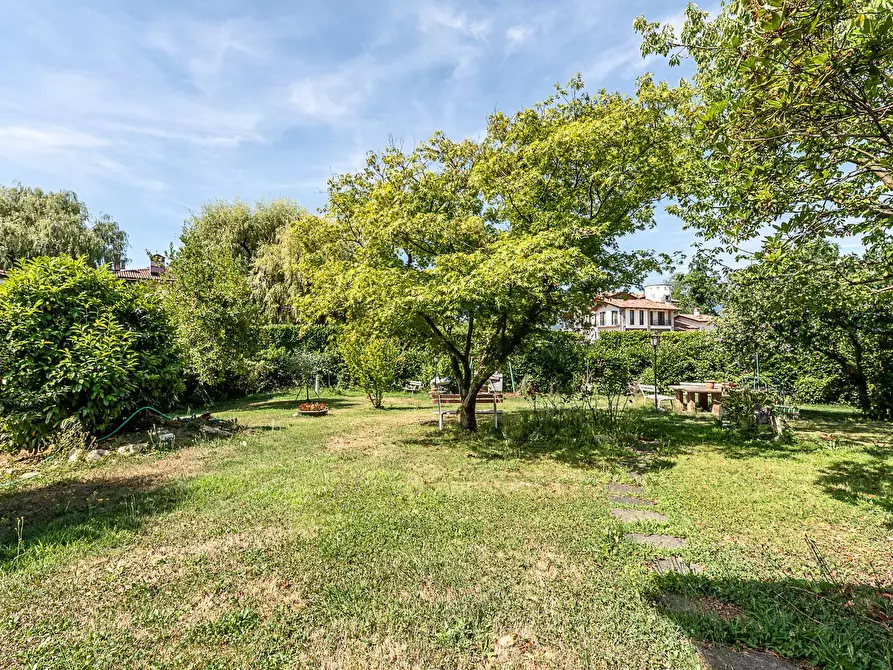 Immagine 31 di Villa in vendita  in via Vietta 3 a Castellamonte