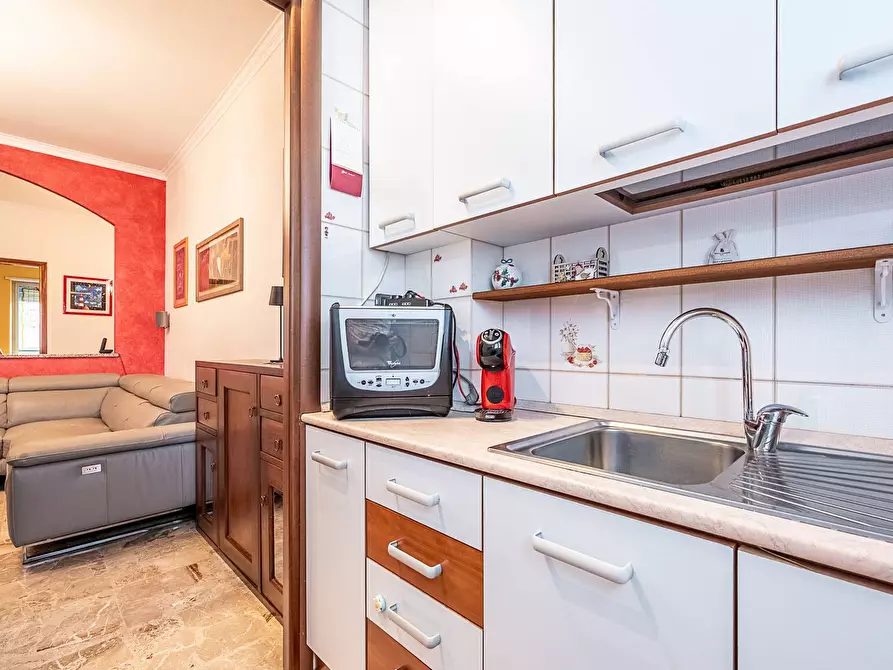 Immagine 11 di Appartamento in affitto  in Via Cimarosa 102 a Torino
