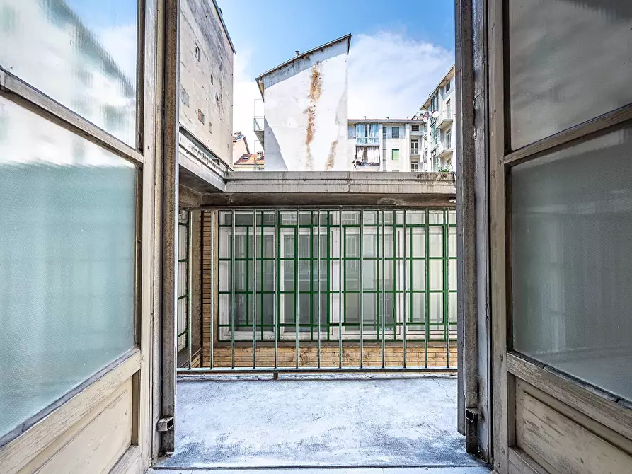 Immagine 10 di Appartamento in affitto  in Via Giovanni Francesco Napione 33 a Torino