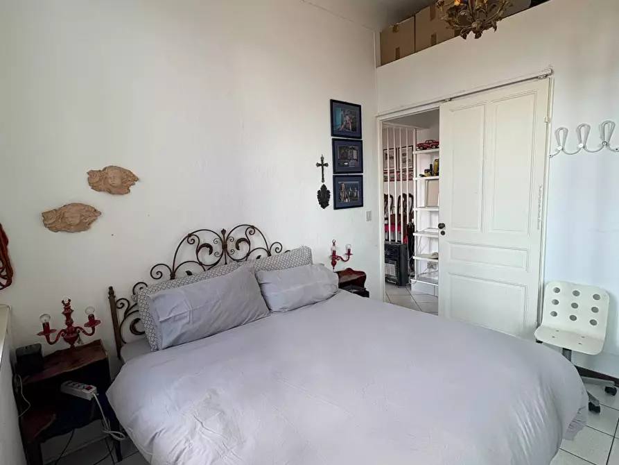 Immagine 9 di Appartamento in vendita  in corso Nazario Sauro 61 a San Remo