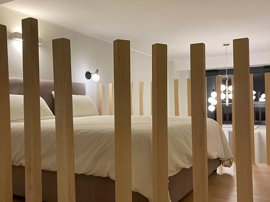 Immagine 2 di Appartamento in vendita  in via Gran S.Bernardo 11 a Milano