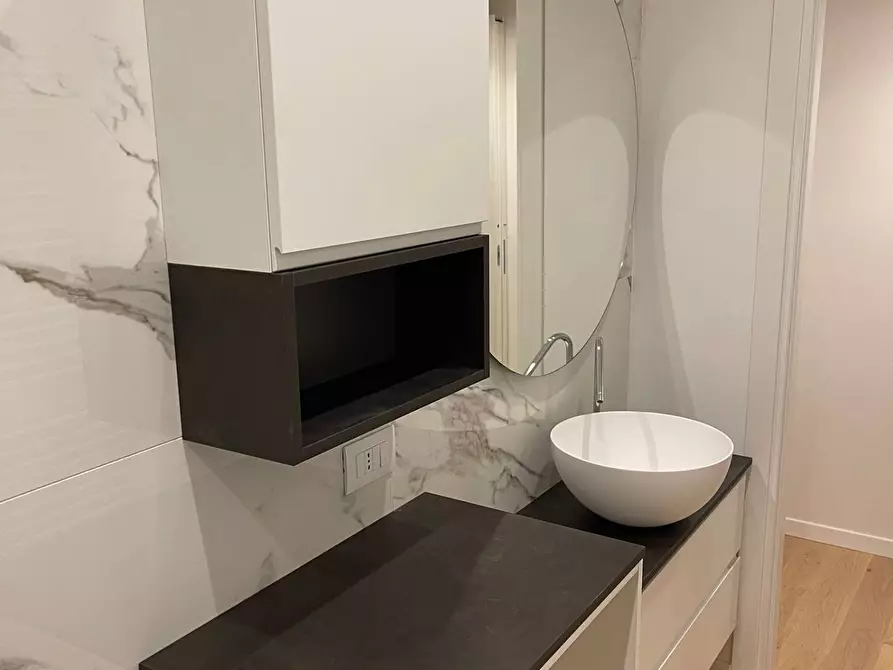 Immagine 4 di Appartamento in vendita  in via Gran S.Bernardo 11 a Milano