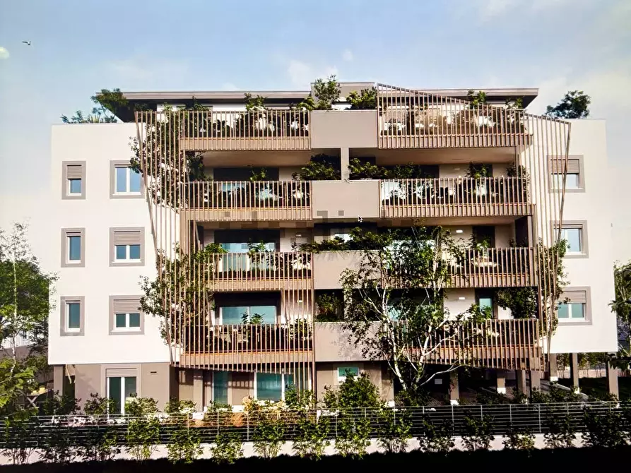 Immagine 2 di Appartamento in vendita  in via Antonio Pacinotti 10 a Monza