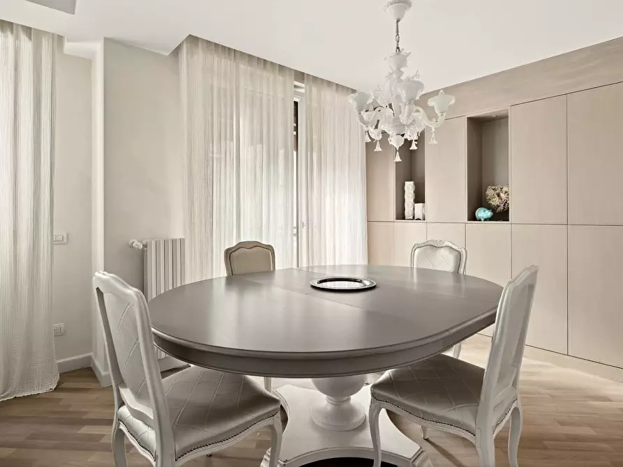 Immagine 8 di Appartamento in vendita  in VIA CAVALLOTTI 116 a Monza