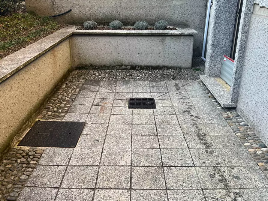 Immagine 9 di Ufficio in affitto  in via Villa 1 a Monza