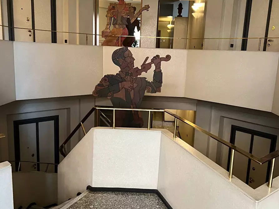 Immagine 5 di Ufficio in affitto  in via Villa 1 a Monza