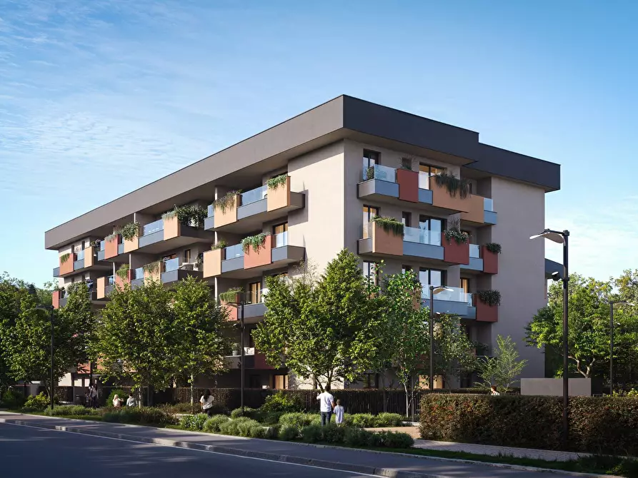 Immagine 12 di Appartamento in vendita  in Via Monte Albenza 10 a Monza