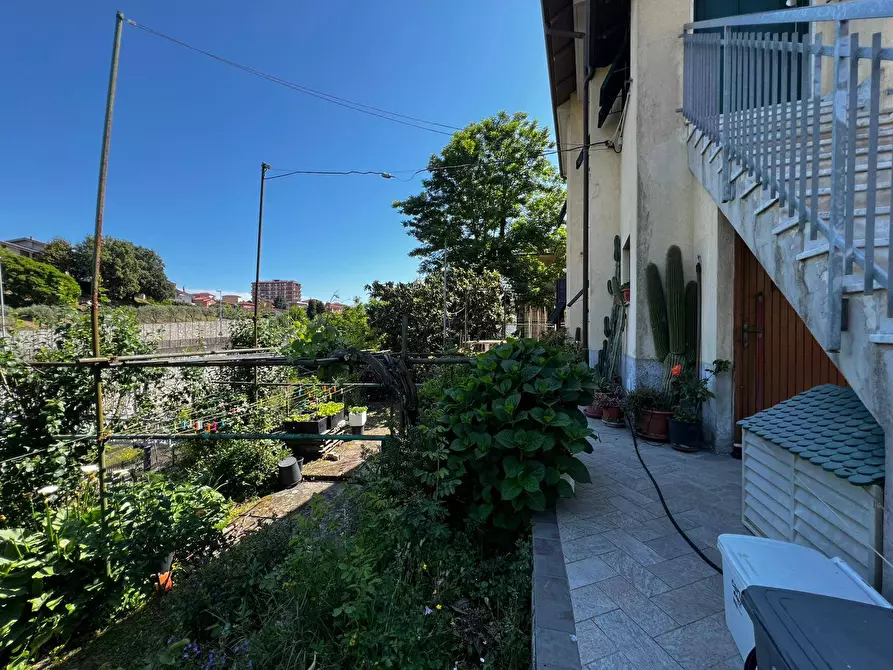 Immagine 2 di Casa semindipendente in vendita  in Via Aurelia 36 a Beverino