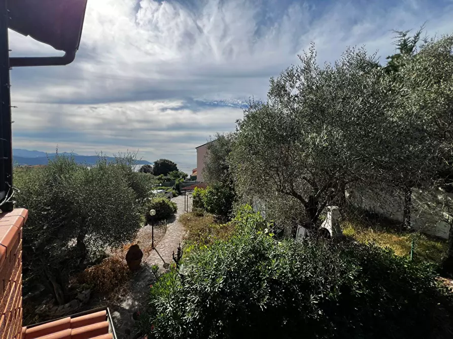 Immagine 12 di Casa semindipendente in vendita  in Via della Lizza 35 a La Spezia