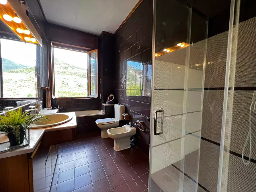 Immagine 38 di Casa semindipendente in vendita  in Via della Lizza 35 a La Spezia