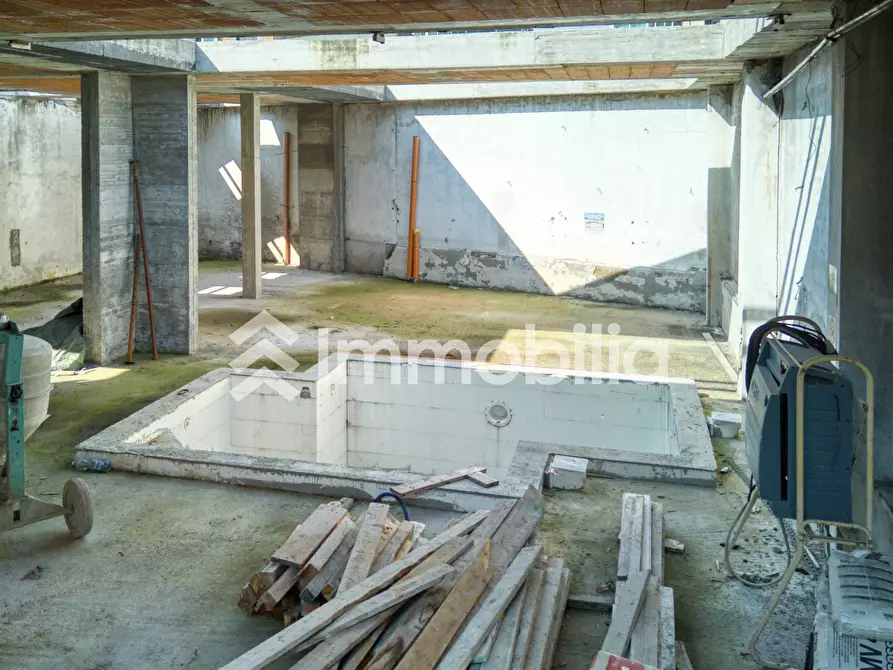 Immagine 10 di Casa indipendente in vendita  in Via Tempio Pausania 39 a Torino
