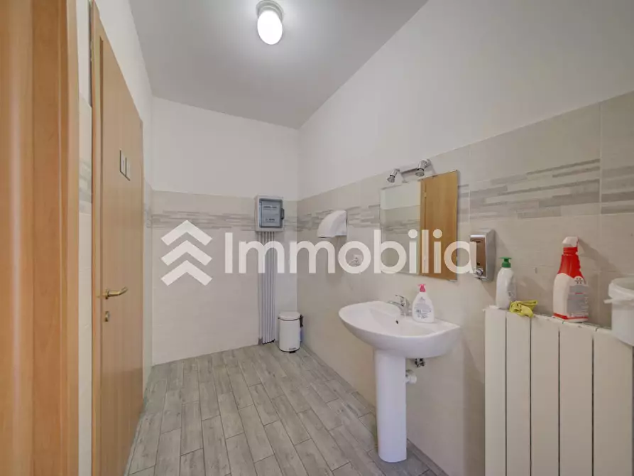 Immagine 46 di Casa indipendente in vendita  in Strada Provinciale Di Lanzo 111 a Torino