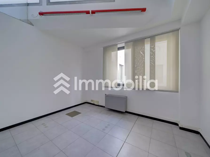 Immagine 15 di Ufficio in vendita  in Via Francesco Millio 41 a Torino