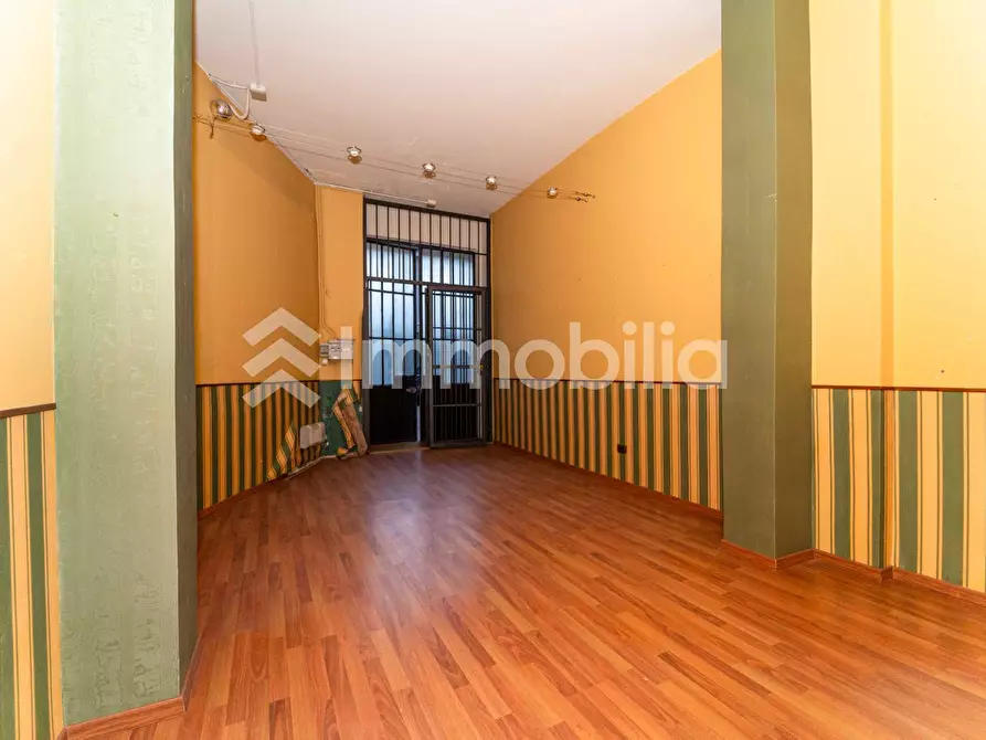 Immagine 10 di Magazzino in vendita  in Piazza Carlo Montanari 145 a Torino