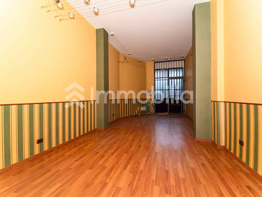 Immagine 12 di Magazzino in vendita  in Piazza Carlo Montanari 145 a Torino