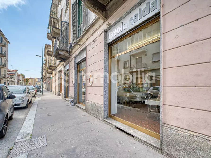 Immagine 3 di Locale commerciale in vendita  in Via Del Ridotto 12 a Torino