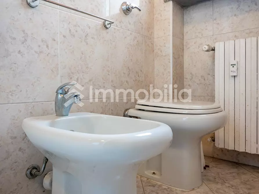 Immagine 23 di Appartamento in vendita  in Via Buriasco 1 a Torino