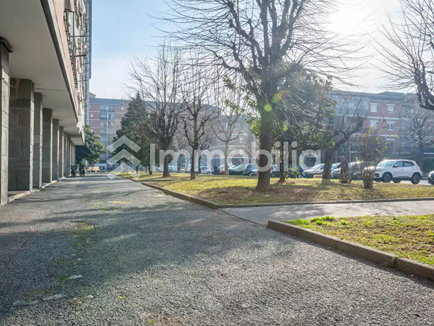 Immagine 29 di Appartamento in vendita  in Via Buriasco 1 a Torino