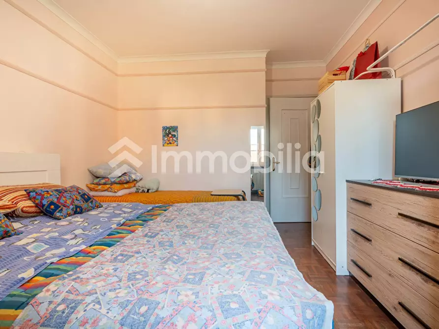 Immagine 13 di Appartamento in vendita  in Via Eugenio Barsanti 5 a Torino