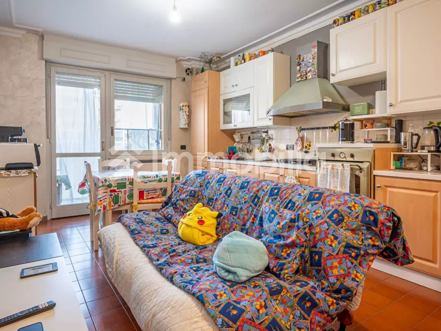 Immagine 2 di Appartamento in vendita  in Via Eugenio Barsanti 5 a Torino