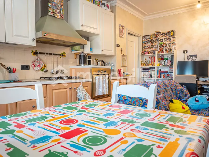 Immagine 5 di Appartamento in vendita  in Via Eugenio Barsanti 5 a Torino