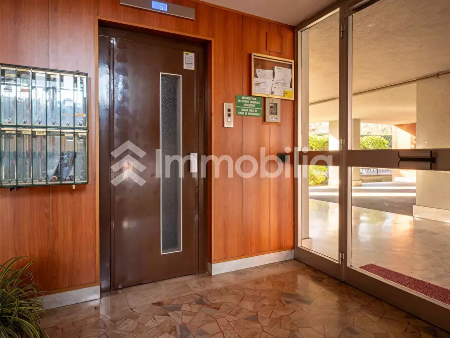 Immagine 21 di Appartamento in vendita  in Via Eugenio Barsanti 5 a Torino