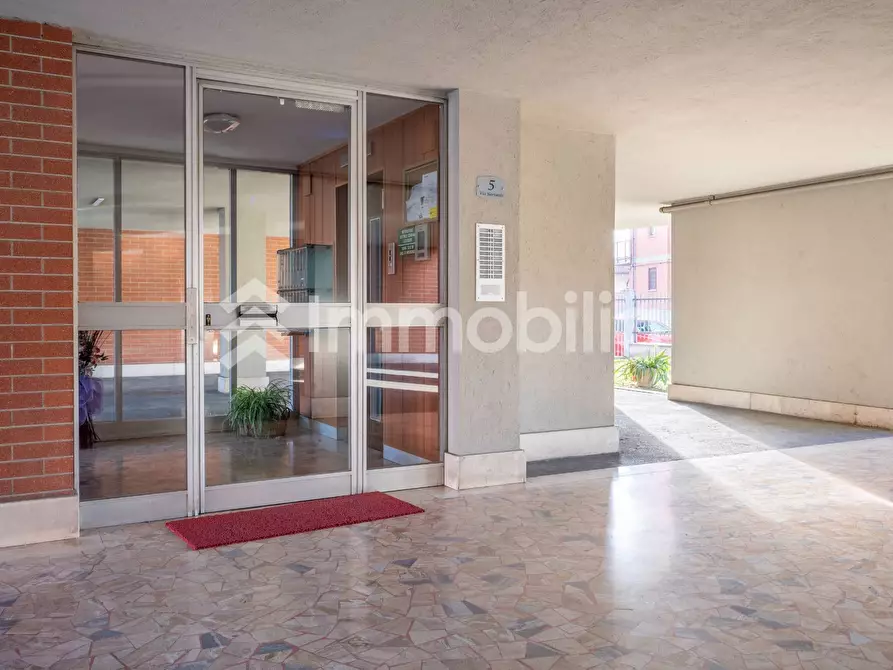 Immagine 27 di Appartamento in vendita  in Via Eugenio Barsanti 5 a Torino