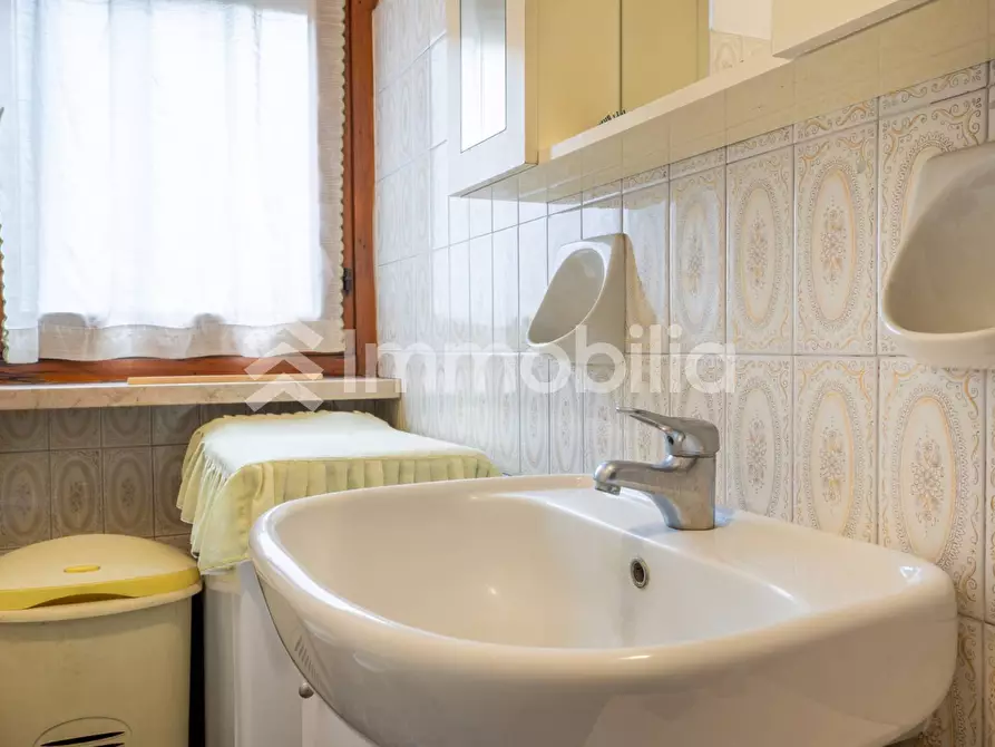 Immagine 17 di Appartamento in vendita  in Via Castelgomberto 38 a Torino