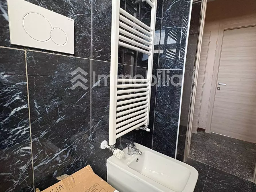 Immagine 11 di Appartamento in vendita  in Via Baltimora 132 a Torino