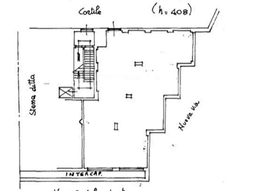 Immagine 13 di Magazzino in vendita  in Corso Sebastopoli 306 a Torino