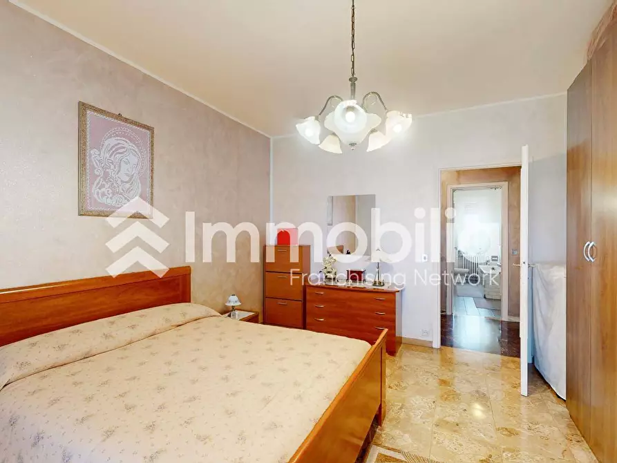 Immagine 10 di Appartamento in vendita  in piazza 1°maggio 10 a Grugliasco