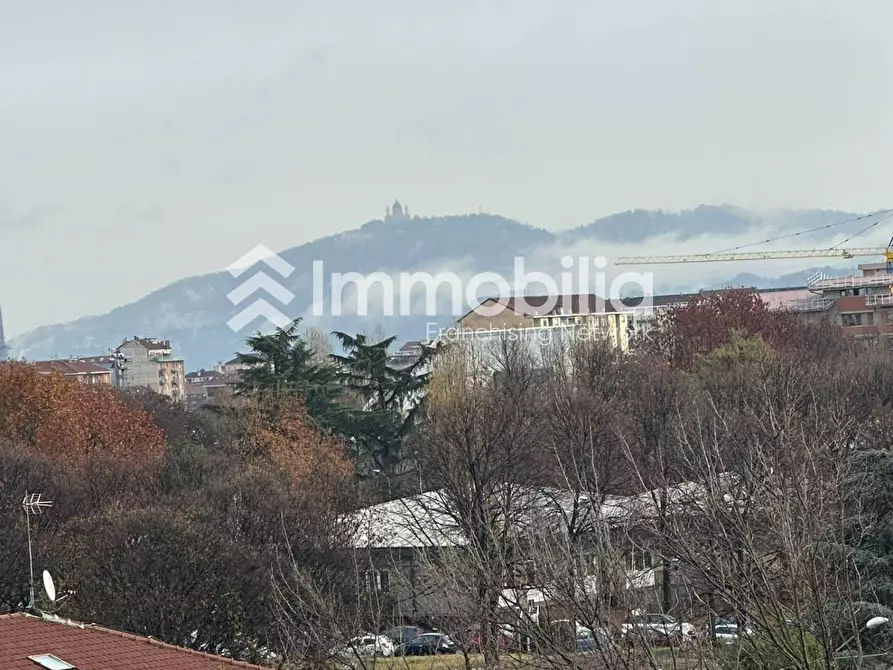 Immagine 24 di Appartamento in vendita  in Via Osoppo 55 a Torino
