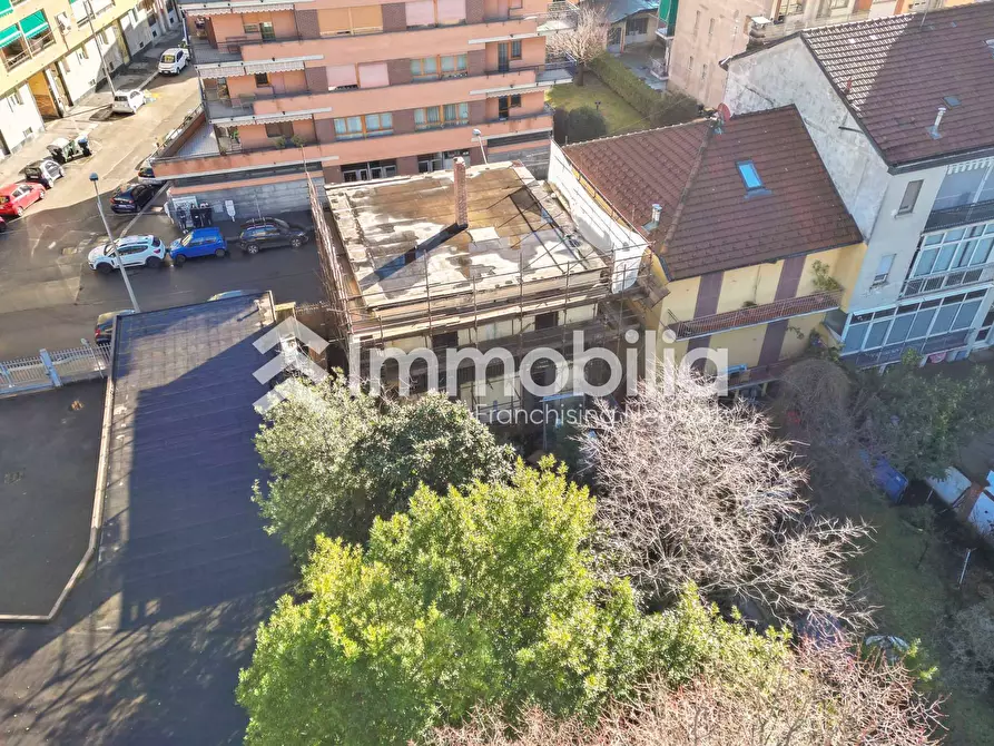 Immagine 7 di Villa in vendita  in Via Rovereto 76 a Torino