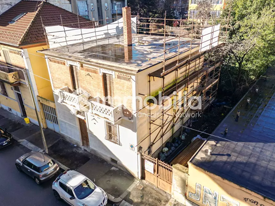 Immagine 10 di Villa in vendita  in Via Rovereto 76 a Torino
