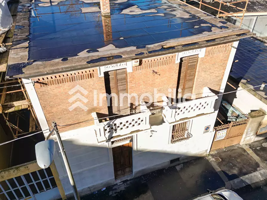 Immagine 4 di Villa in vendita  in Via Rovereto 76 a Torino