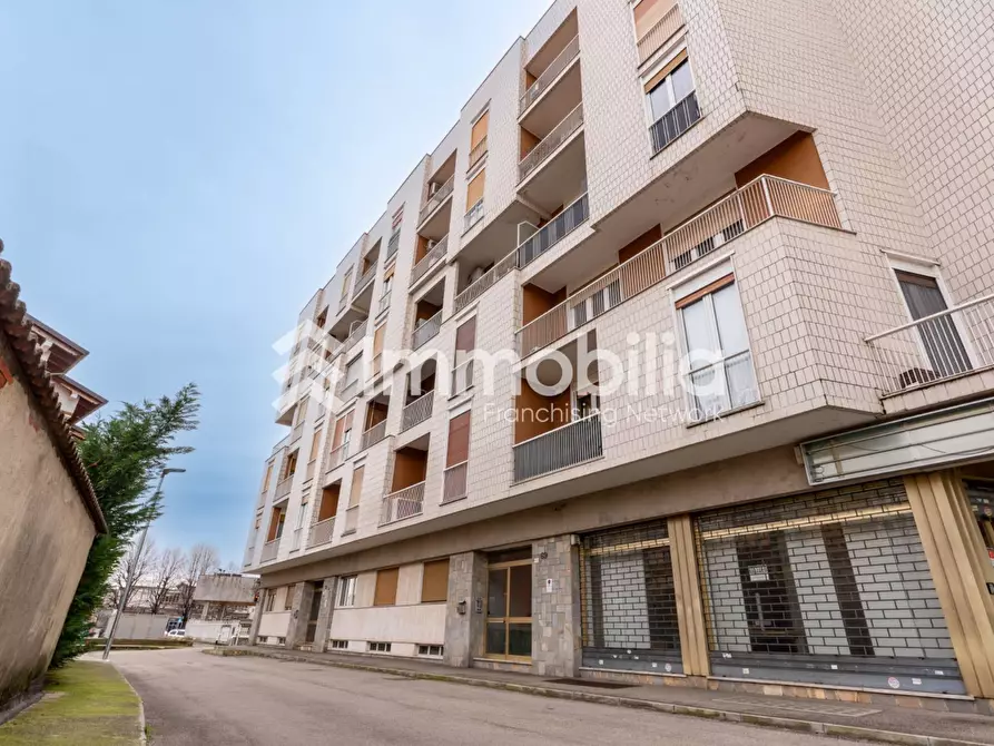 Immagine 34 di Appartamento in vendita  in via I maggio 67 a Rivalta Di Torino