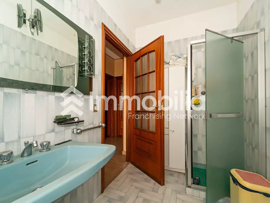 Immagine 16 di Villa in vendita  in Frazione Caserme 65 a Villar Perosa