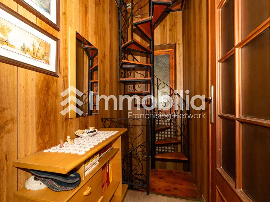 Immagine 18 di Villa in vendita  in Frazione Caserme 65 a Villar Perosa