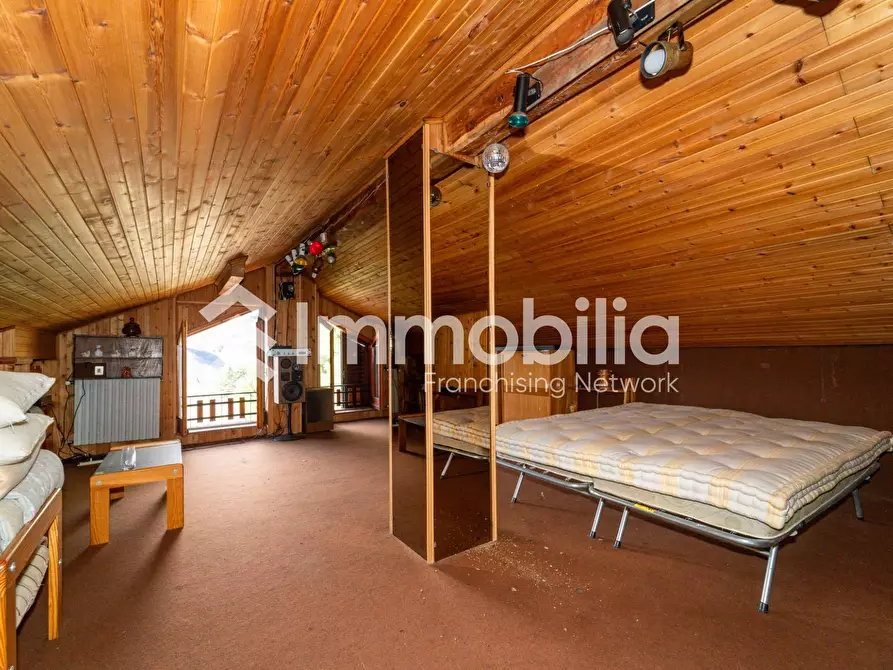 Immagine 19 di Villa in vendita  in Frazione Caserme 65 a Villar Perosa