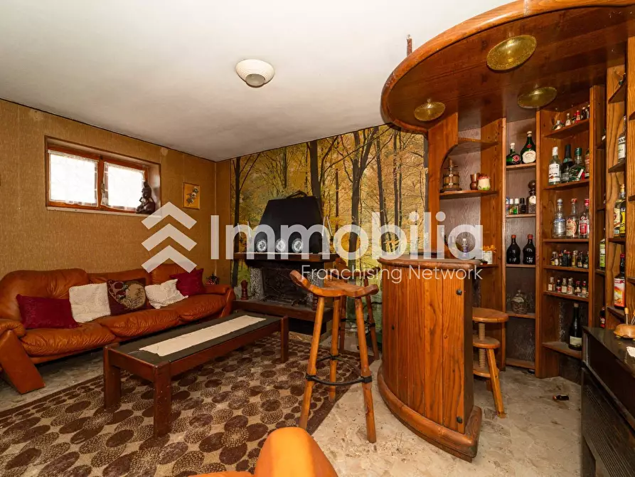 Immagine 29 di Villa in vendita  in Frazione Caserme 65 a Villar Perosa