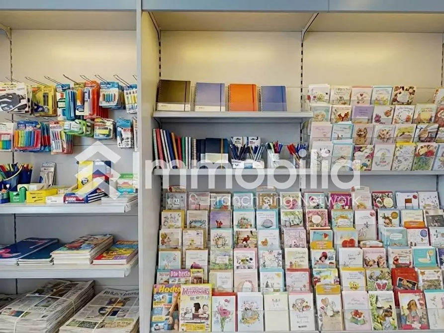 Immagine 1 di Locale commerciale in vendita  in Corso Regina Margherita 191 a Torino