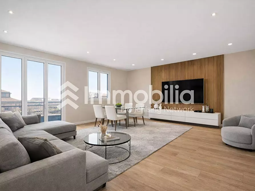 Immagine 2 di Appartamento in vendita  in Via Superga 27 a Nichelino