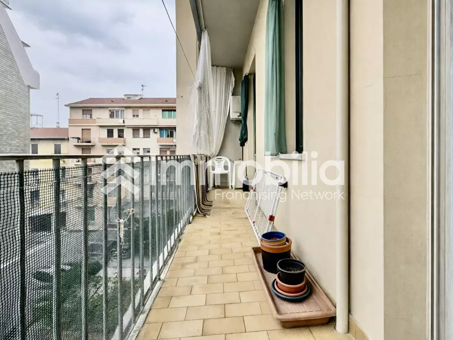 Immagine 5 di Appartamento in vendita  in Via Tripoli 48 a Torino