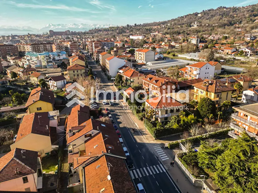 Immagine 57 di Villa in vendita  in Strada Genova 183 a Moncalieri
