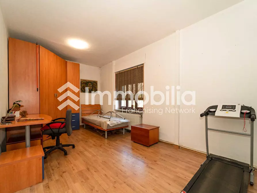 Immagine 7 di Villa in vendita  in Strada Genova 183 a Moncalieri