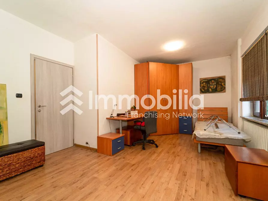Immagine 8 di Villa in vendita  in Strada Genova 183 a Moncalieri