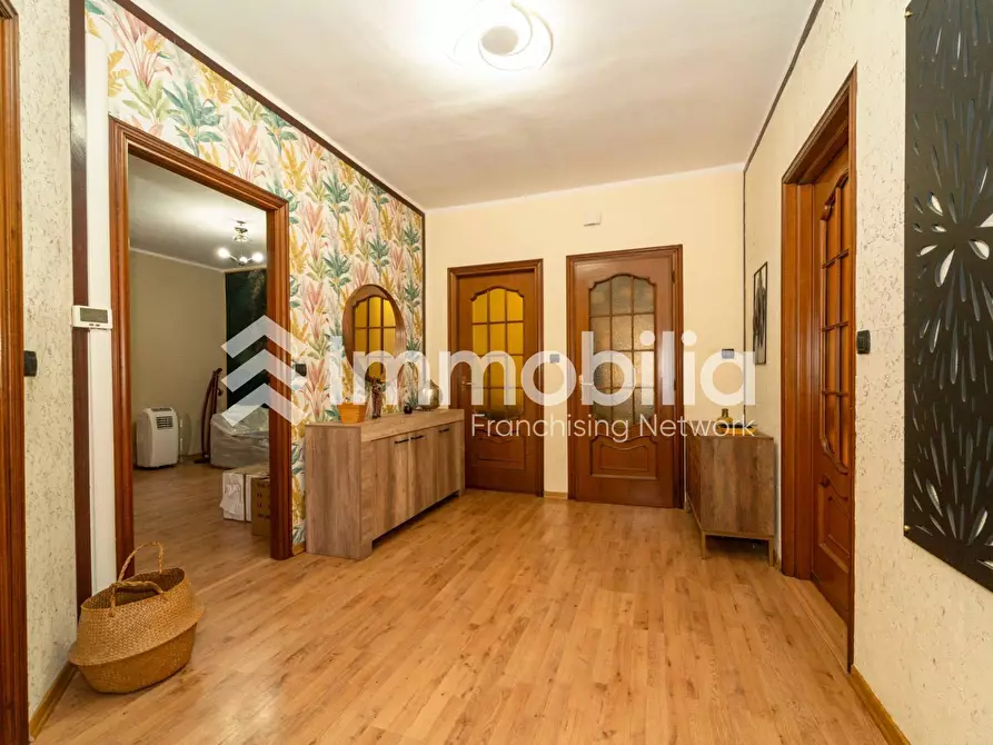 Immagine 13 di Villa in vendita  in Strada Genova 183 a Moncalieri